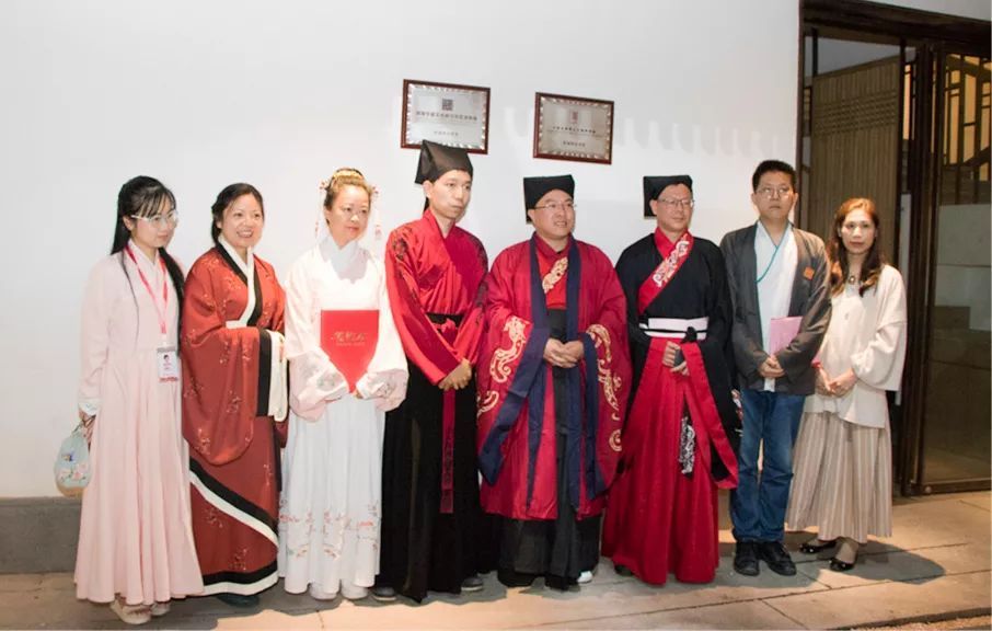 福建漢服天下與三家國內外傳統文化團體正式締，漢服定制推廣