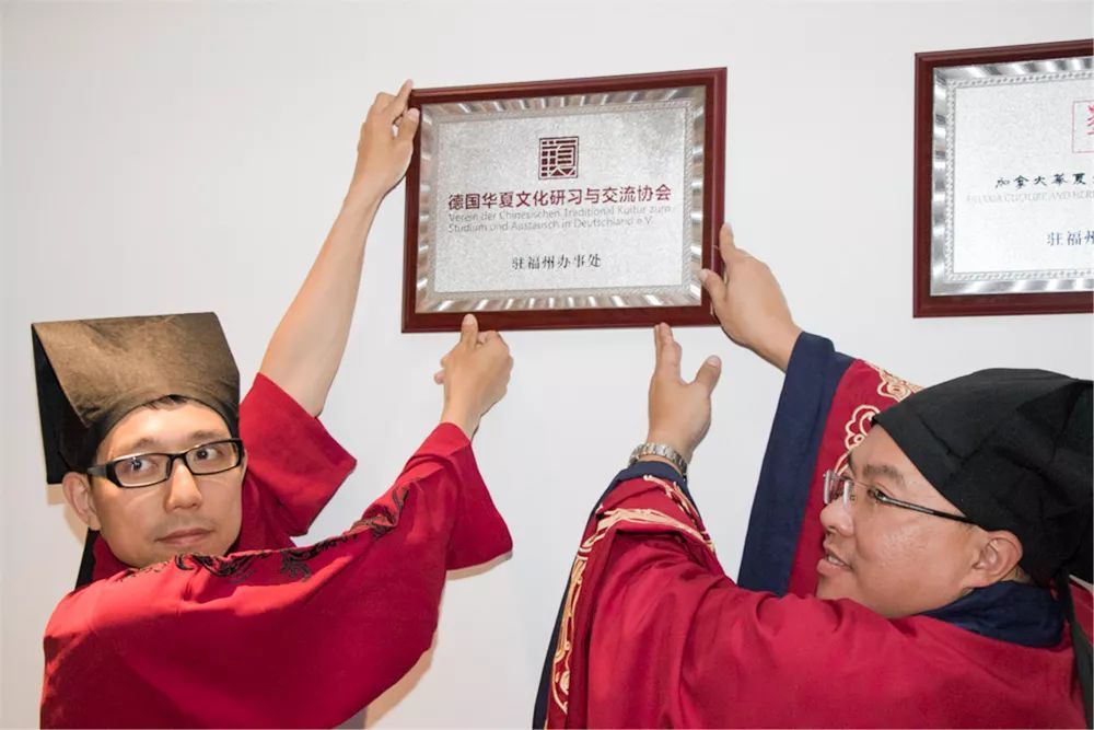 福建漢服天下與三家國內外傳統文化團體正式締，漢服定制推廣