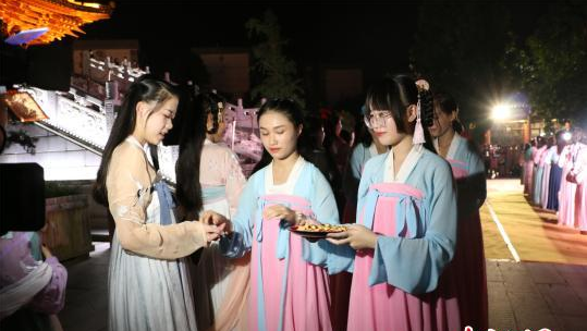 第二屆信陽漢服文化節開幕