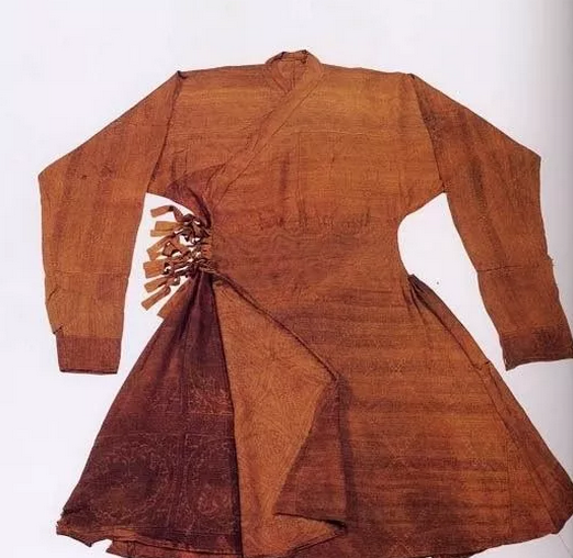 出圖的明代服飾