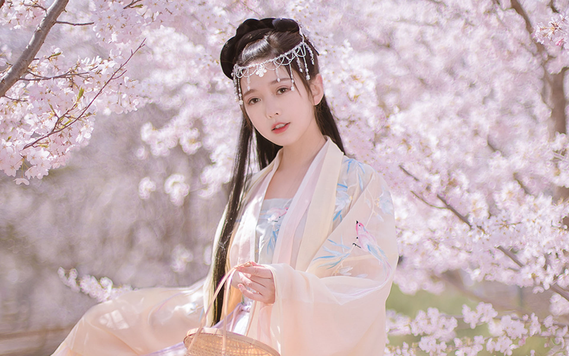 古風(fēng)美女仙氣唯美寫(xiě)真桌面壁紙