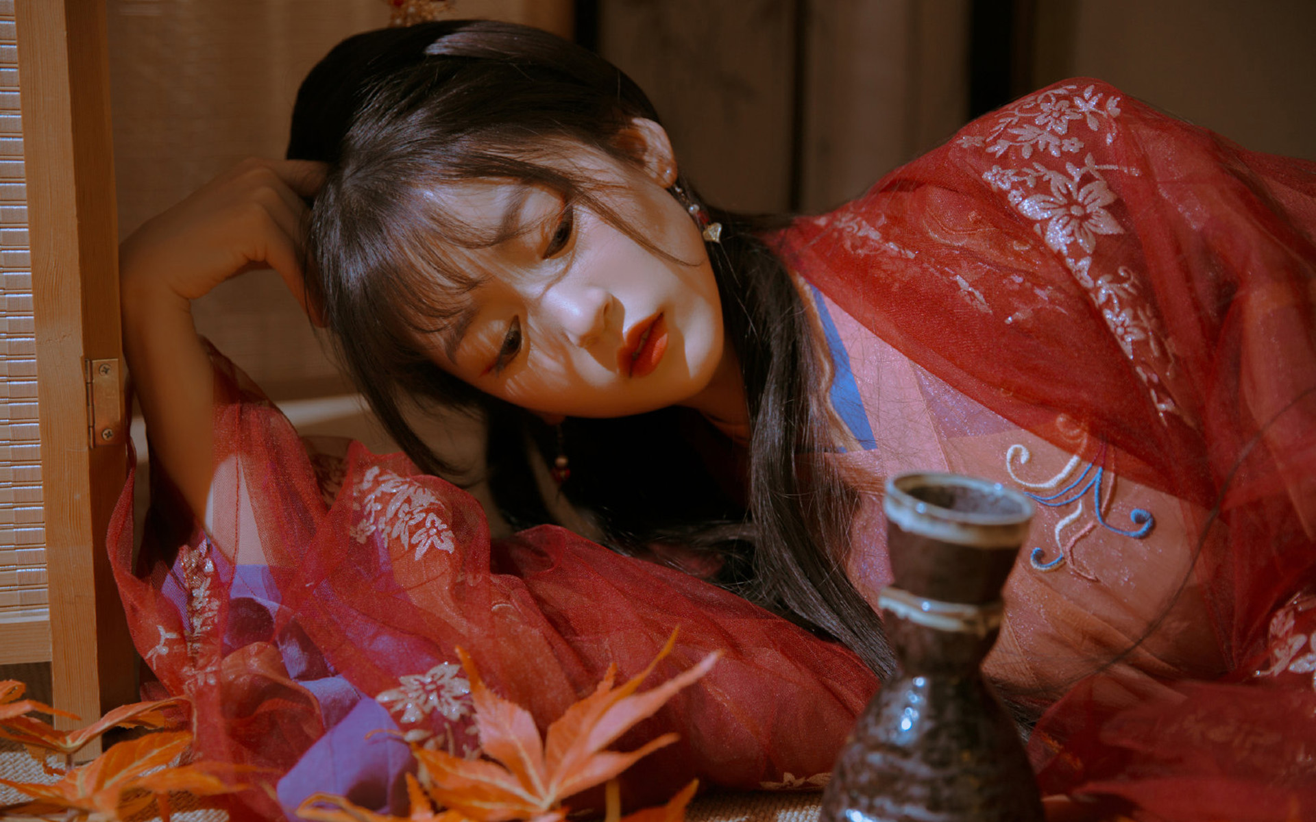 漢服美女古風(fēng)唯美高清桌面壁紙