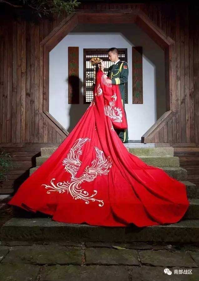 著我漢家衣裳，嫁你一生戎裝