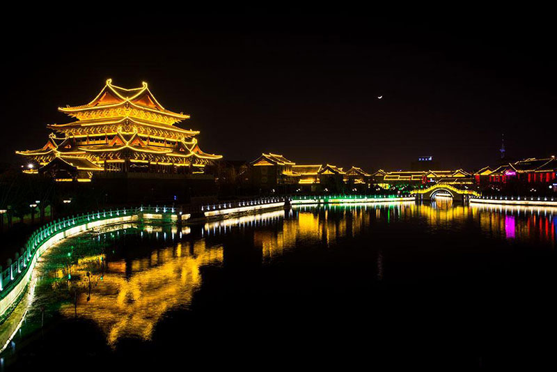 開封夜景