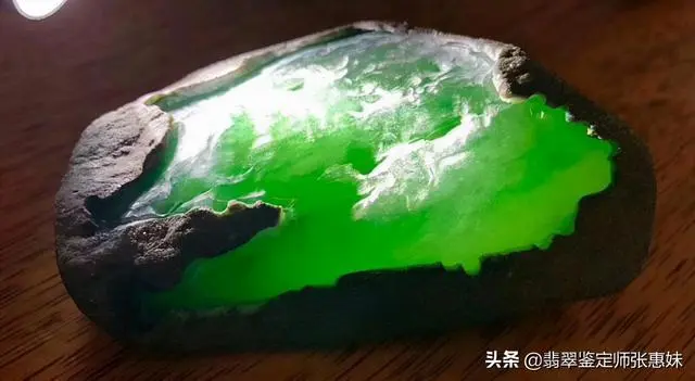 翡翠玉石原石剛企業(yè)，怎么做網(wǎng)絡(luò)推廣帶來客戶成交？